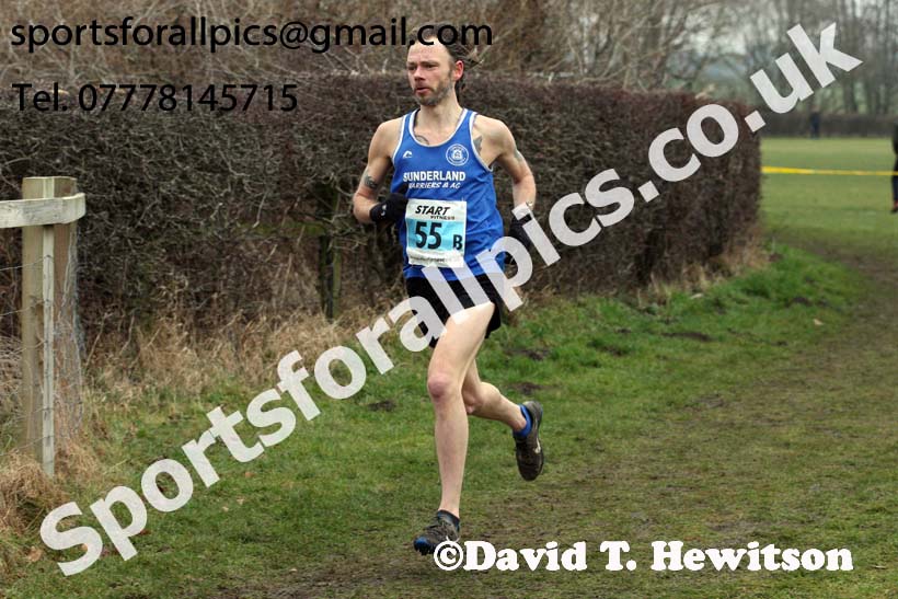 Veteran mens 2018 Durham Cathedral Cross Country Relays. Photo:  David T. Hewitson/Sports for All Pics